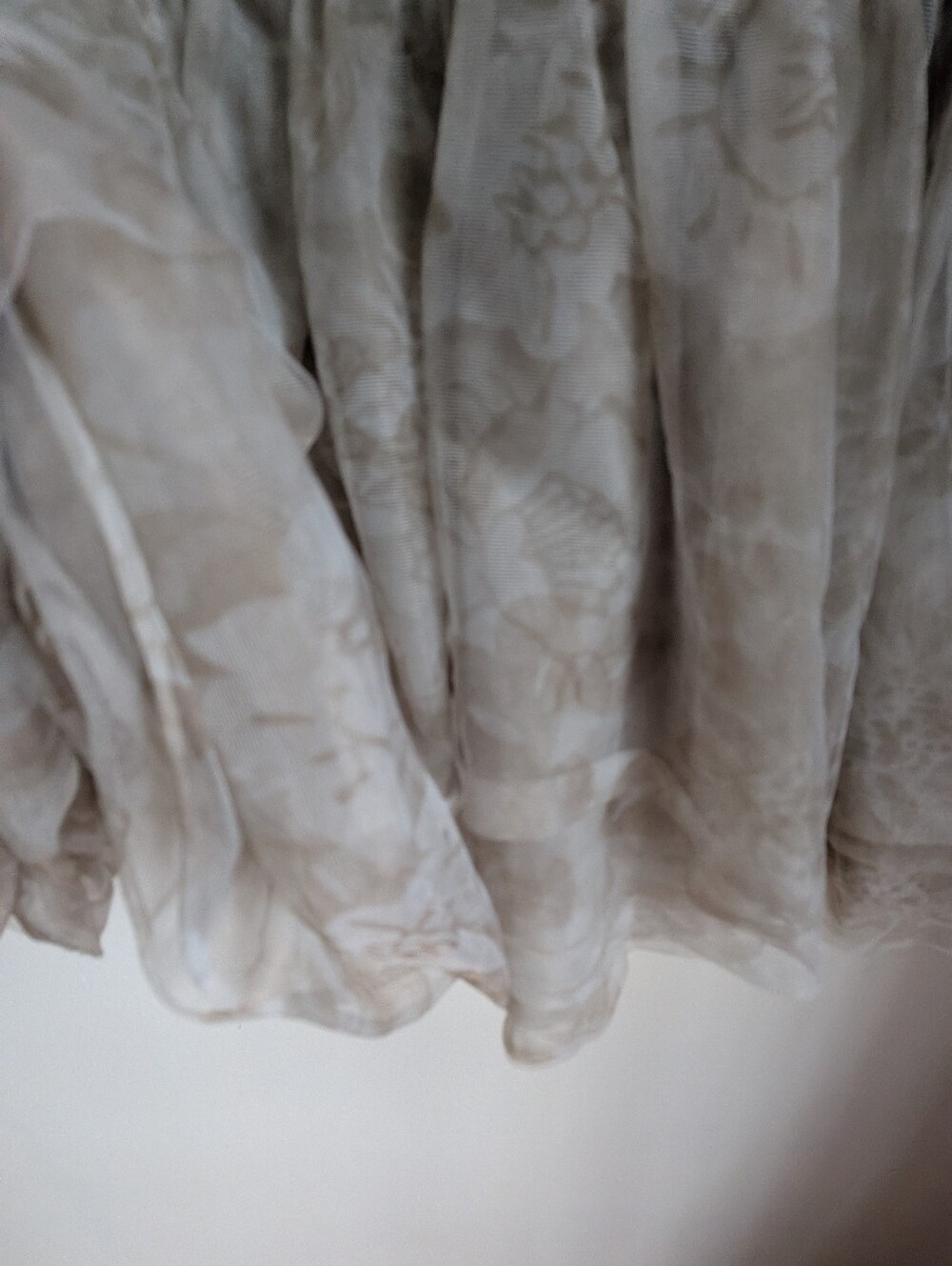 French Beige Abstract Tiered Tulle Cotton Ruffled Maxi Skirt Size Extra-Large - Picture 5 of 11